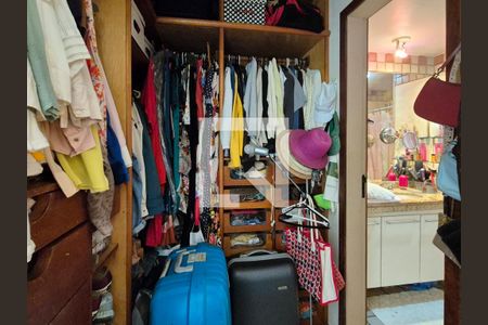 Apartamento à venda com 159m², 4 quartos e 3 vagasSuite 2