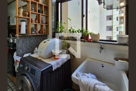 Apartamento à venda com 159m², 4 quartos e 3 vagasÁrea de Serviço