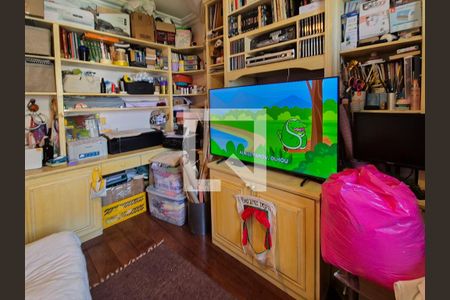 Apartamento à venda com 159m², 4 quartos e 3 vagasQuarto 1