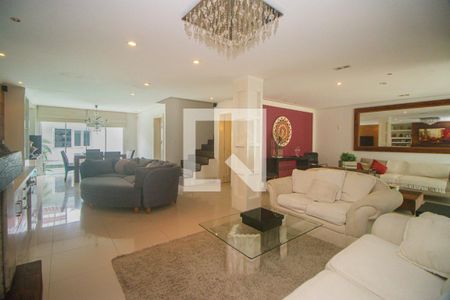 Sala de casa para alugar com 5 quartos, 360m² em Jardim Itu, Porto Alegre