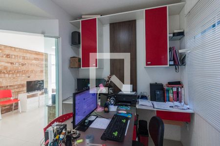 Escritório de casa para alugar com 3 quartos, 153m² em Barreiros, São José