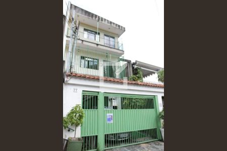 Casa à venda com 300m², 3 quartos e 8 vagasFachada