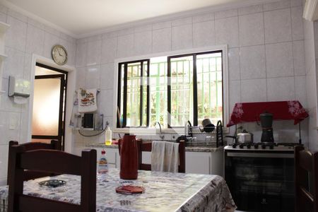 Casa à venda com 300m², 3 quartos e 8 vagasCozinha