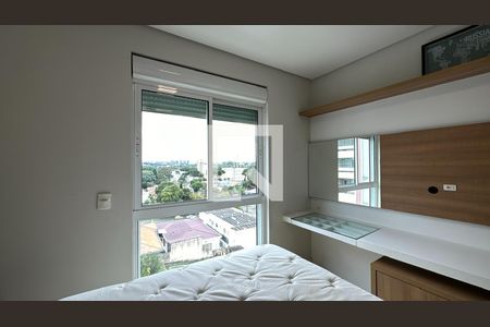 Quarto 1  de apartamento para alugar com 1 quarto, 44m² em Alto da Rua Xv, Curitiba