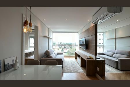 Sala de apartamento para alugar com 1 quarto, 44m² em Alto da Rua Xv, Curitiba