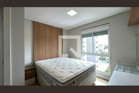 Quarto 1  de apartamento para alugar com 1 quarto, 44m² em Alto da Rua Xv, Curitiba
