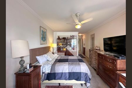 Apartamento à venda com 210m², 3 quartos e 2 vagasSuíte