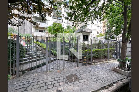 Apartamento à venda com 210m², 3 quartos e 2 vagasFachada