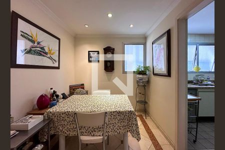 Apartamento à venda com 210m², 3 quartos e 2 vagasCopa