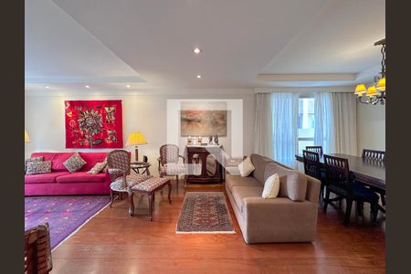 Apartamento à venda com 210m², 3 quartos e 2 vagasSala