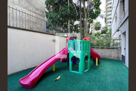 Apartamento à venda com 210m², 3 quartos e 2 vagasPlayground