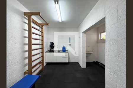 Apartamento à venda com 210m², 3 quartos e 2 vagasAcademia