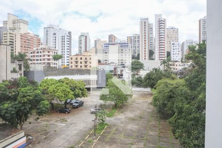 Vista da Sala de apartamento à venda com 2 quartos, 93m² em Perdizes, São Paulo