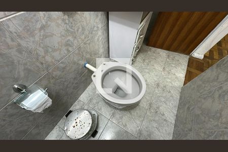 Apartamento para alugar com 73m², 3 quartos e sem vagaBanheiro