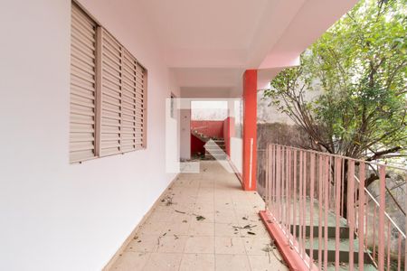 Casa para alugar com 500m², 3 quartos e 3 vagas Casa para alugar com 500m², 3 quartos e 3 vagasÁrea comum - Salão de festas
