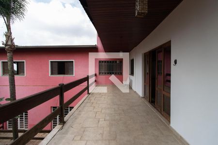 Casa para alugar com 500m², 3 quartos e 3 vagas Casa para alugar com 500m², 3 quartos e 3 vagasvaranda