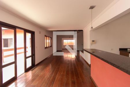 Sala de casa para alugar com 3 quartos, 500m² em Vila Albertina, São Paulo