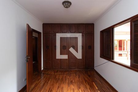 Casa para alugar com 500m², 3 quartos e 3 vagas Casa para alugar com 500m², 3 quartos e 3 vagasQuarto 2