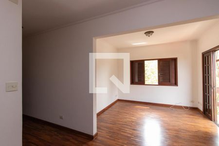 Casa para alugar com 500m², 3 quartos e 3 vagas Casa para alugar com 500m², 3 quartos e 3 vagasQuarto Suíte