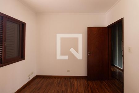 Casa para alugar com 500m², 3 quartos e 3 vagas Casa para alugar com 500m², 3 quartos e 3 vagasQuarto 1