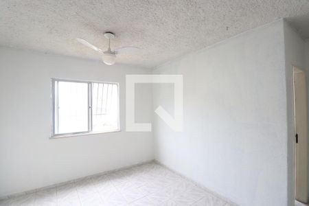 Sala de apartamento para alugar com 2 quartos, 52m² em Colubande, São Gonçalo