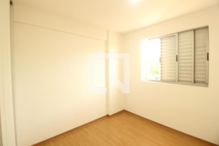 Quarto de apartamento à venda com 3 quartos, 86m² em Castelo, Belo Horizonte