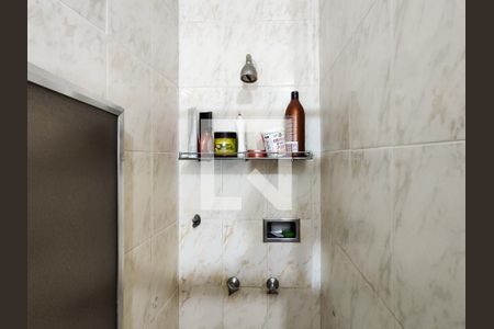 Apartamento à venda com 66m², 2 quartos e 1 vagaBanheiro Corredor