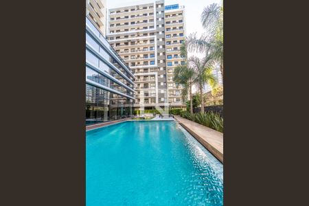 Apartamento à venda com 42m², 1 quarto e 1 vagaÁrea comum - Piscina