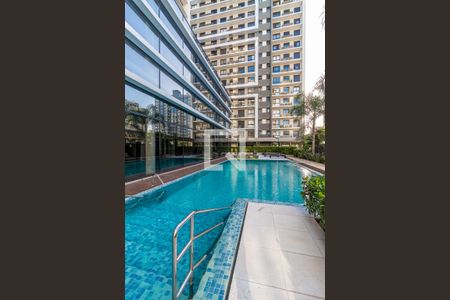 Apartamento à venda com 42m², 1 quarto e 1 vagaÁrea comum - Piscina