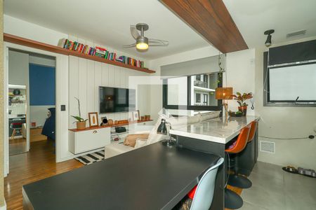 Sala / Cozinha de apartamento à venda com 1 quarto, 42m² em Jardim do Salso, Porto Alegre