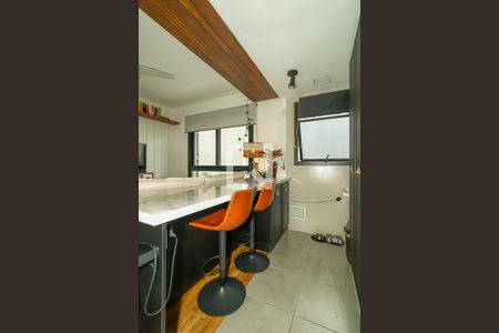 Sala / Cozinha de apartamento à venda com 1 quarto, 42m² em Jardim do Salso, Porto Alegre