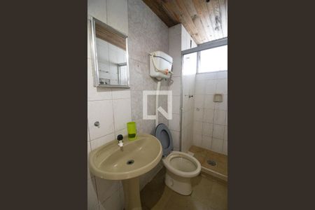 Banheiro de apartamento para alugar com 2 quartos, 80m² em Jardim Sabará, Porto Alegre