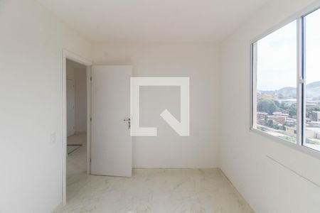 Quarto 1 de apartamento para alugar com 2 quartos, 40m² em Comendador Soares, Nova Iguaçu