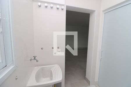 Apartamento à venda com 80m², 2 quartos e 2 vagasÁrea de Serviço