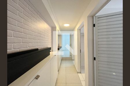 Corredor de casa para alugar com 2 quartos, 110m² em Vila Clementino, São Paulo