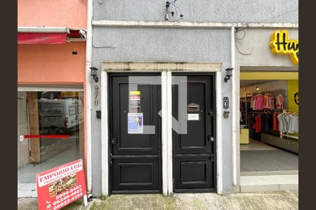 Casa para alugar com 110m², 2 quartos e sem vagaFachada