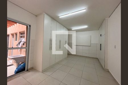 Quarto 1 de casa para alugar com 2 quartos, 110m² em Vila Clementino, São Paulo