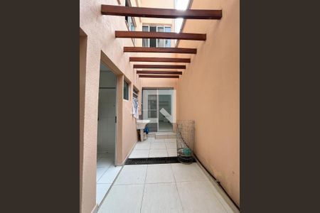 Casa para alugar com 110m², 2 quartos e sem vagaÁrea de Serviço