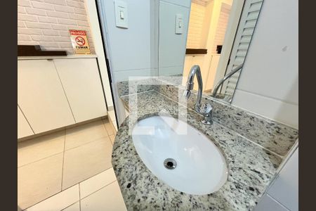 Casa para alugar com 110m², 2 quartos e sem vagaBanheiro 