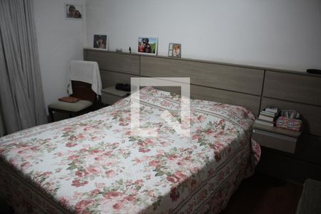 Apartamento à venda com 177m², 4 quartos e 2 vagasQuarto 3