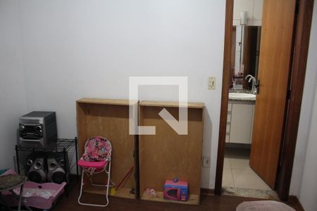 Apartamento à venda com 177m², 4 quartos e 2 vagasQuarto 4