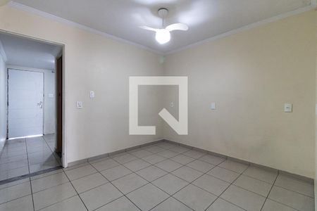 Sala de casa à venda com 2 quartos, 150m² em Vila Caraguata, São Paulo
