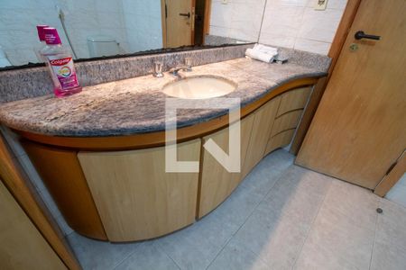 Apartamento à venda com 280m², 4 quartos e 2 vagasBanheiro 1 