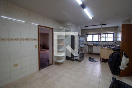 Apartamento à venda com 280m², 4 quartos e 2 vagasCozinha 