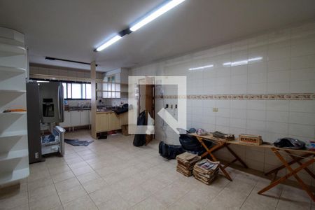 Apartamento à venda com 280m², 4 quartos e 2 vagasCozinha 