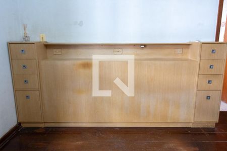 Apartamento à venda com 280m², 4 quartos e 2 vagasQuarto 4 