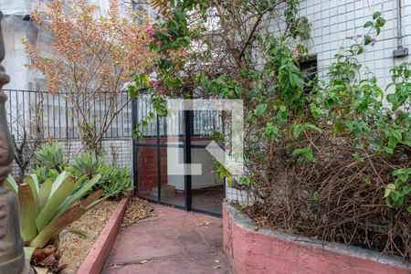 Apartamento à venda com 240m², 1 quarto e 1 vaga Apartamento à venda com 240m², 1 quarto e 1 vagaJardim