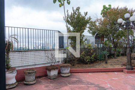 Apartamento à venda com 240m², 1 quarto e 1 vaga Apartamento à venda com 240m², 1 quarto e 1 vagaJardim