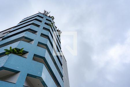 Apartamento à venda com 240m², 1 quarto e 1 vaga Apartamento à venda com 240m², 1 quarto e 1 vagaFachada