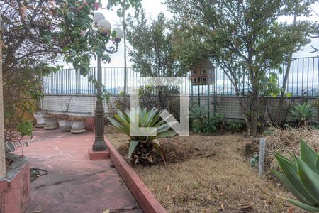 Apartamento à venda com 240m², 1 quarto e 1 vaga Apartamento à venda com 240m², 1 quarto e 1 vagaJardim